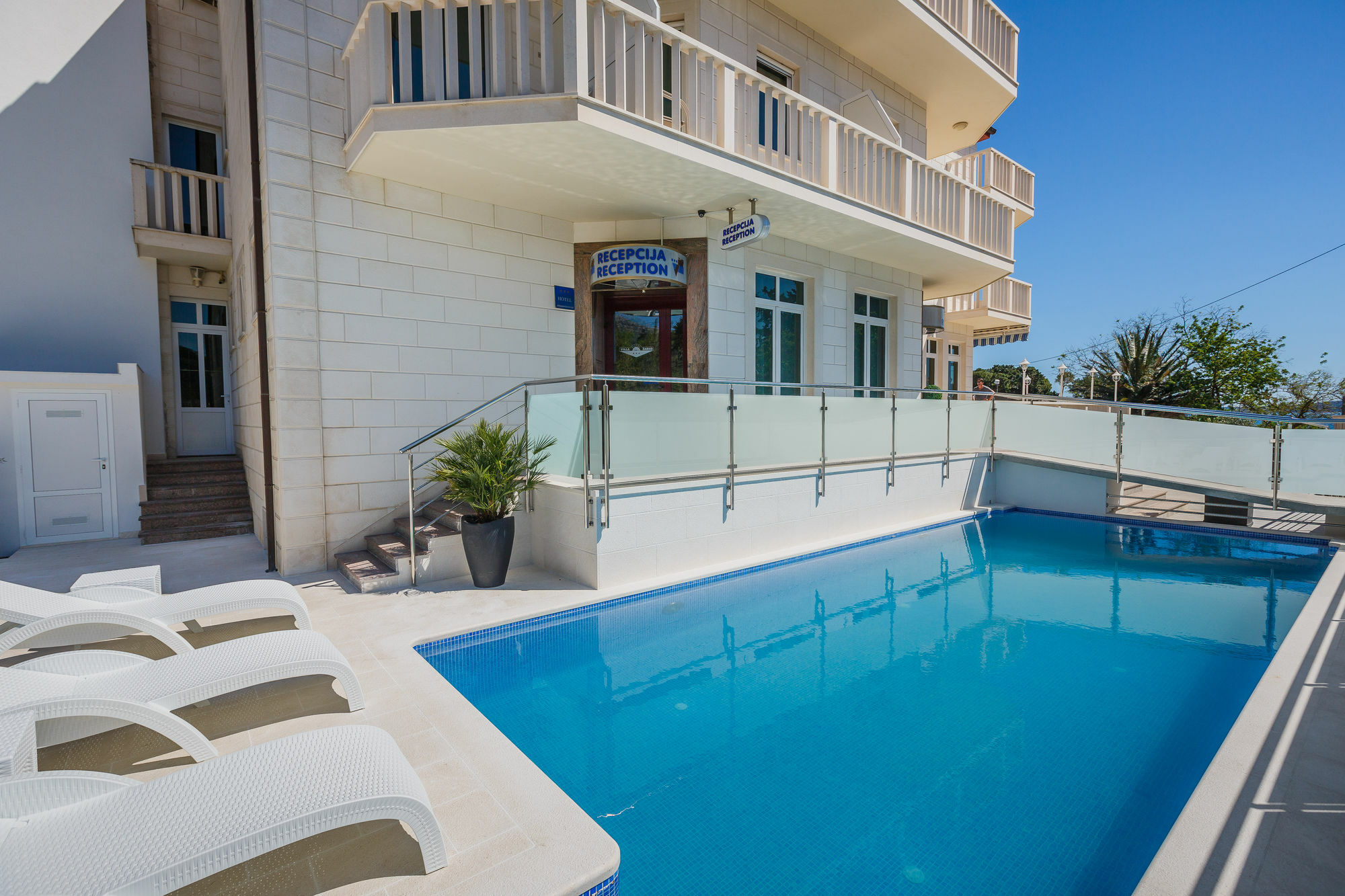 Hotel Villa Zarko Kaštel Stari Kültér fotó
